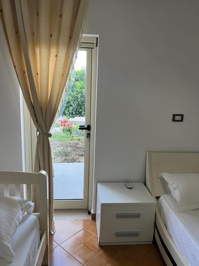 Rooms For Rent Habipi Avlonya Dış mekan fotoğraf