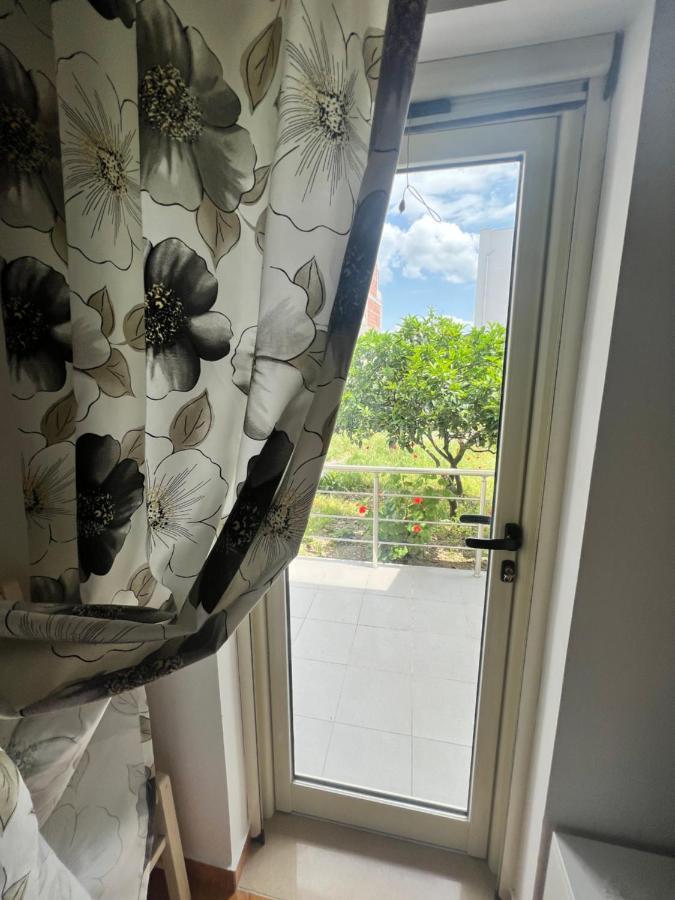 Rooms For Rent Habipi Avlonya Dış mekan fotoğraf